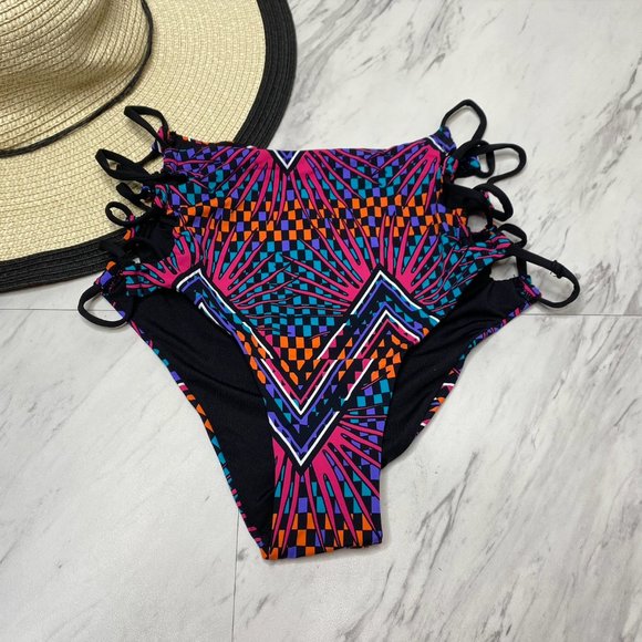 New! Tart Collections Printed Bikini Bottom - Picture 1 of 10